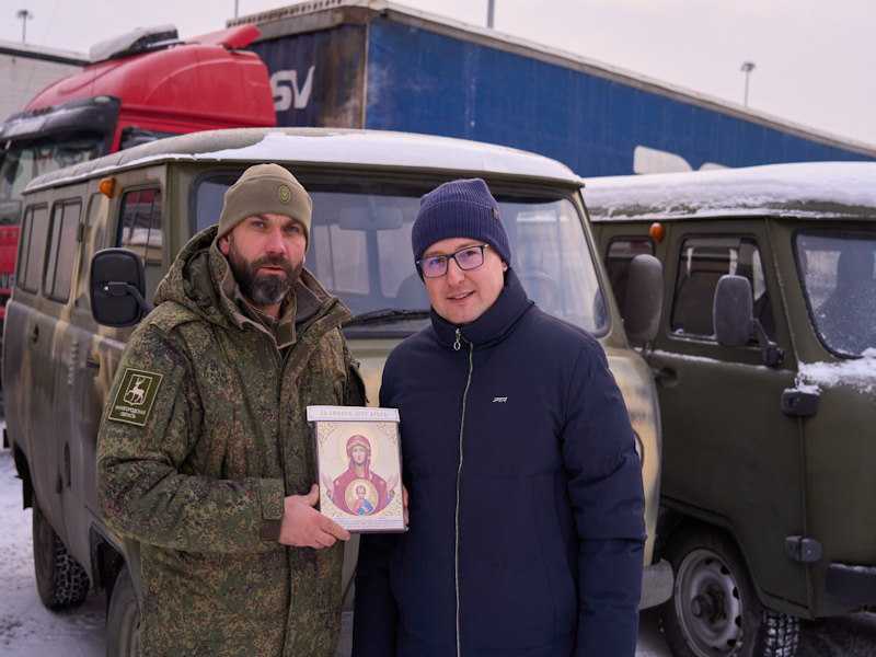 5 автомобилей от сотрудников министерства и социальных учреждений региона были переданы нижегородским бойцам в зону СВО